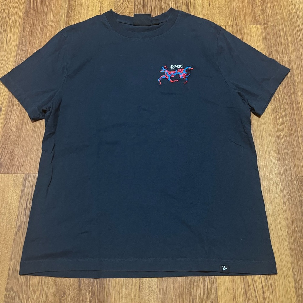 Pre-Loved navy blue "by Parra Dog Race" T-shirt featuring an embroidered logo